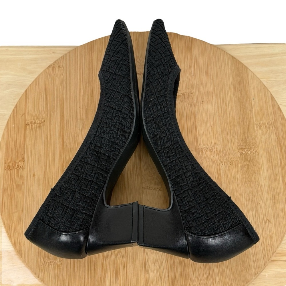 Adrienne Vittadini Black Low Block Heel Pumps - Picture 5 of 12